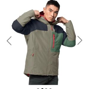 Men’s puffy coat